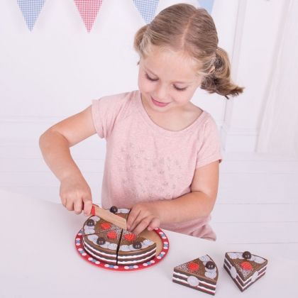 Bigjigs - Дървена шоколадова торта за детска кухня