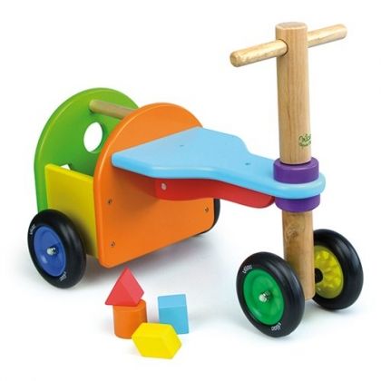 vilac, триколка, детско, дървено, колело, за, баланс, без педали, кубче, кубчета, сортер, балансиране, балансиращо, игра, игри, играчка, играчки
