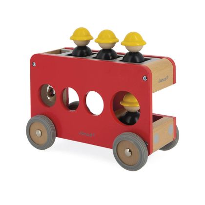 Janod, играчка, играчки, дървена играчка, дървени играчки, играчка от дърво, дървен пожарен автомобил, дървена играчка автомобил с пожарникари, дървен автомобил пожарна, продукти Janod, играчки Janod, дървени играчки Janod