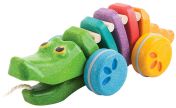 Plantoys, играчка, играчки, дървена играчка, дървени играчки, играчка за дърпане, играчка за дърпане алигатор, цветен алигатор за дърпане, цветно алигаторче за дърпане, дървени играчки за дърпане, животно за дърпане, дървено алигаторче за игра