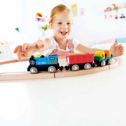 hape, товарен, влак, влакове, на, батерии, вагони, релси, игра, игри, играчка, играчки