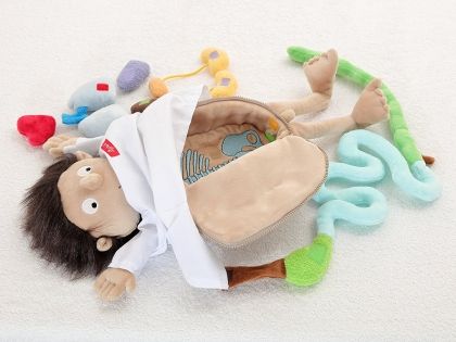Sigikids, кукла, пациент, лекар, доктор, болница, мека, игри, игра, играчка, играчки