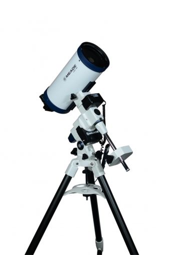 Levenhuk, телескоп, телескоп за наблюдение, телескоп за звезди, телескоп за наблюдение на звездите, звезди, наблюдение, телескоп за начинаещи