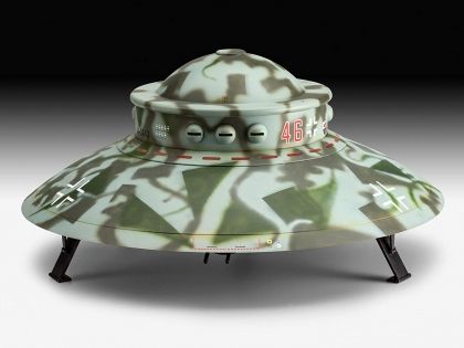 Revell,  сглобяем модел, летяща чиния Haunebu II, летяща чиния, Втората световна война, играчка за сглобяване, игра, игри, играчка, играчки 