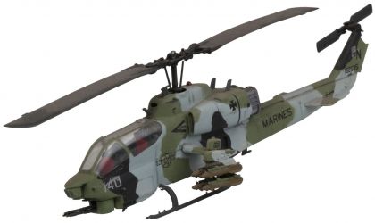 Revell, сглобяем модел, AH-1 супер кобра, хеликоптер за сглобяване, военен хеликоптер, хеликоптер, играчка за сглобяване, конструктор, конструктори, игра, игри, играчка, играчки 