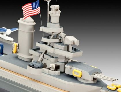 Revell, сглобяем модел, крайцер индианаполис, сглобяем кораб, кораб за сглобяване, играчка за сглобяване, игра, игри, играчка, играчки 