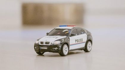 Revell , автомобил BMW X6 полиция, RC управление, кола, коли, играчка с дистанционно, игра, игри, играчка, играчки 