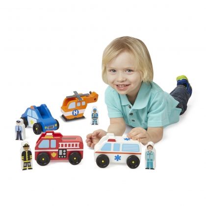 melissa & doug, комплект дървени превозни средства, спешна помощ, дървени превозни средства, превозни средства, кола, колички, линейка, пожарна, хеликоптер, полиция, бърза помощ, игра, игри, играчка, играчки