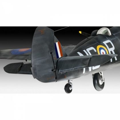 Revell, Сглобяем модел, военен самолет, Самолет Bristol Beaufighter, самолет за сглобяване, самолет, сглобяем комплект