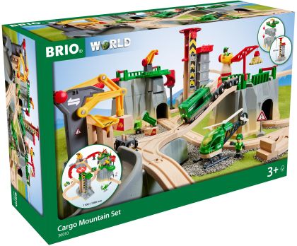 Brio, играчка, играчки, комплект с влакчета, влаков комплект, голям влаков комплект, игра с влакчета, дървени влакчета, влакови комплекти Brio, голям комплект с релси, продукти Brio, играчки Brio, дървени играчки Brio
