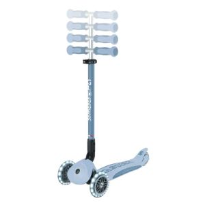 Тротинетка със седалка 5 в 1 GLOBBER GO UP DELUXE LIGHTS ECOLOGIC 360° - пастелно синя