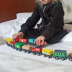 Дървен комплект с влакчета 