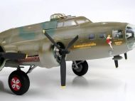 Revell, сглобяем модел, B-17F Мемфис, сглобяем модел, самолет за сглобяване, играчка за сглобяване, конструктор, конструктори, игра, игри, играчка, играчки 